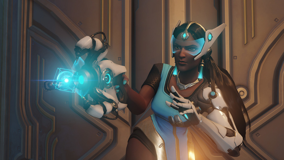 Le tir alternatif de Symmetra enverra une charge qui explosera à l'impact